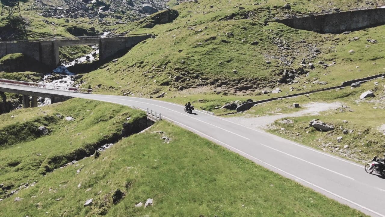 Jairo Motos website video opening